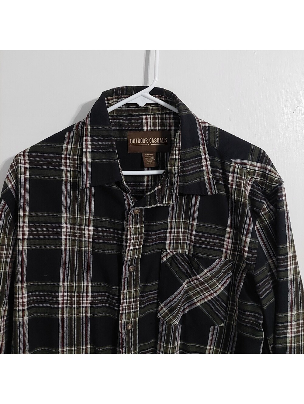 Outdoor Casuals Men's Black and Olive Plaid Button-Up Shirt Size L